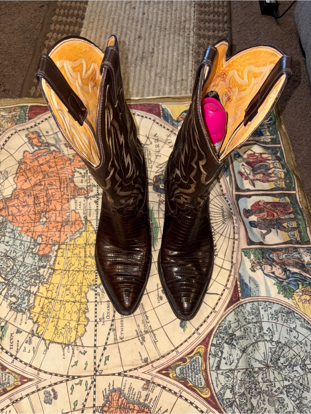 Men's Brown Western Cowboy Boots - Pointed Toe
